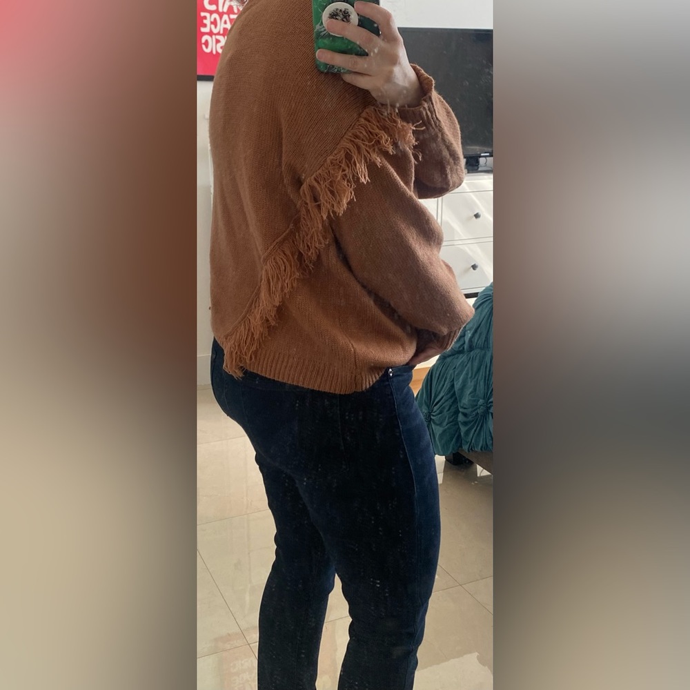 Fringe‎ trim sweater - Picture 8 of 8